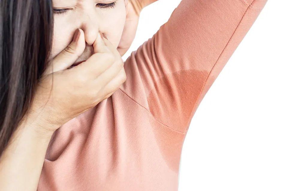 Does frequent plucking of armpit hair really cause underarm odor? iMedia