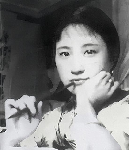 In 1956, Lu Xiaoman entered the Shanghai Museum of Literature and ...