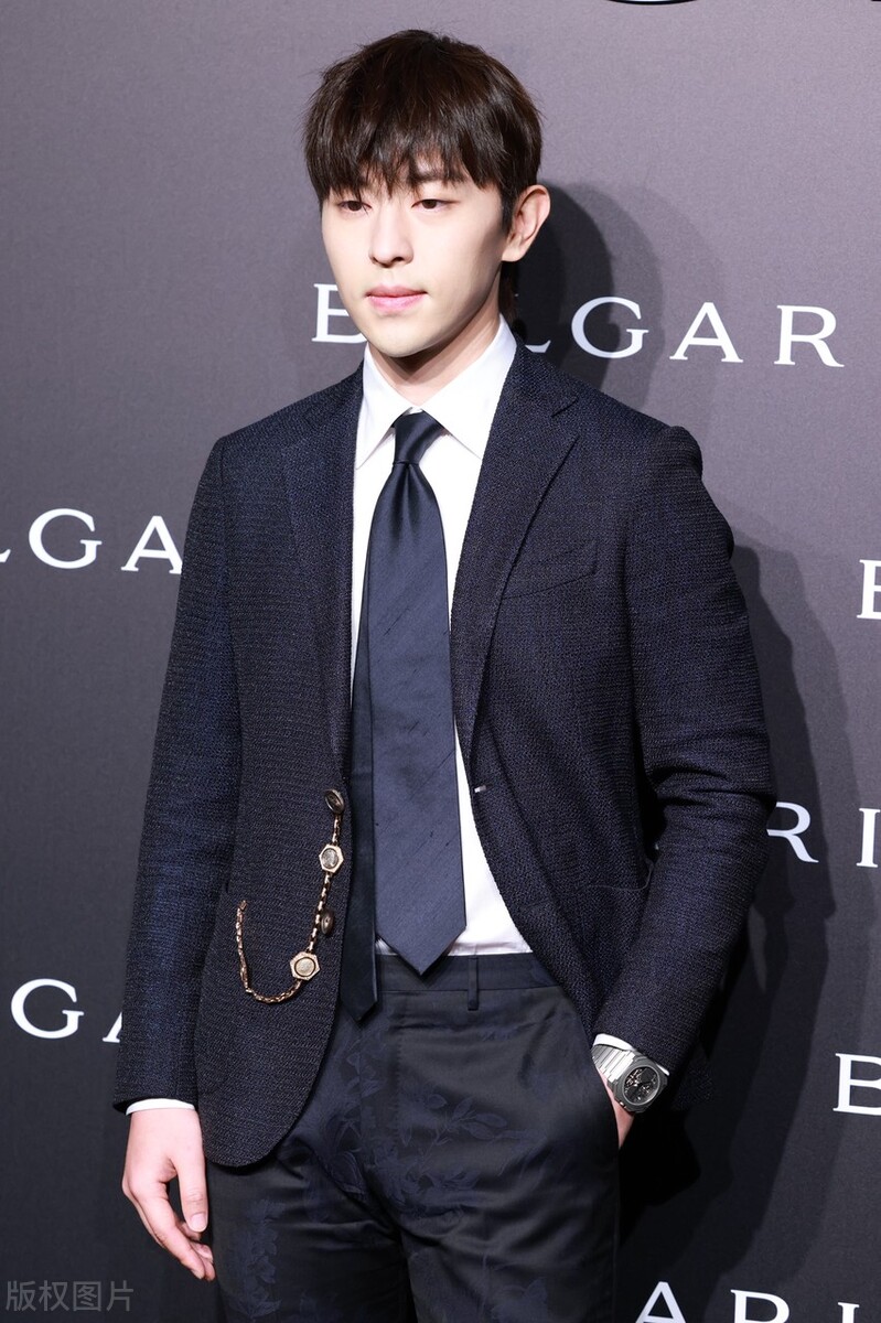 Why do celebrities make so much money and still evade taxes?The secret