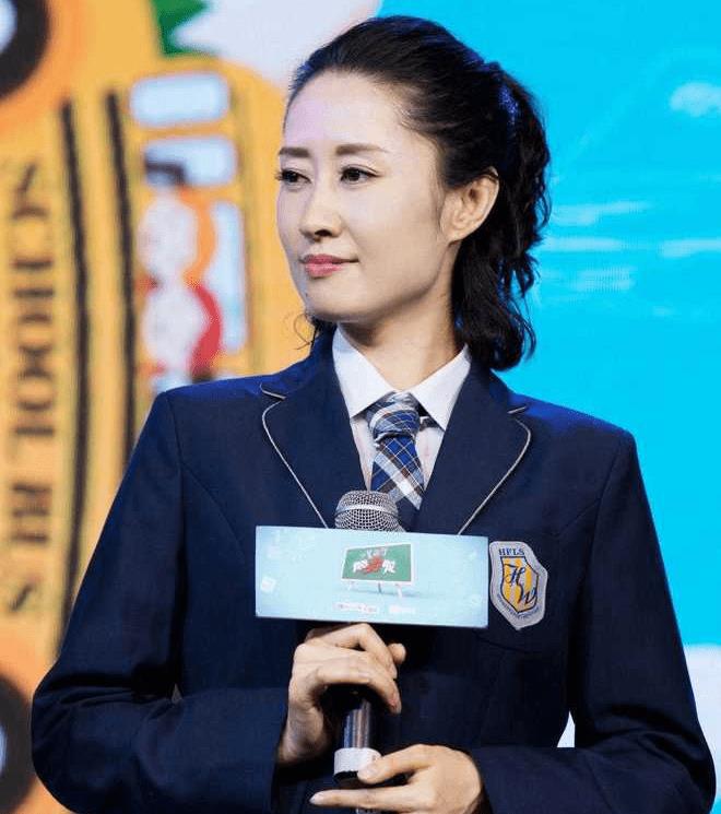 劉敏濤:嫁豪門獨守空房7年,離婚後重返螢屏,今女兒成她的驕傲 - 頭條匯