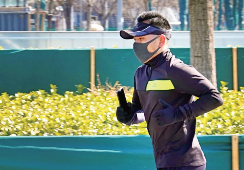 Can I wear a mask while running? iNEWS