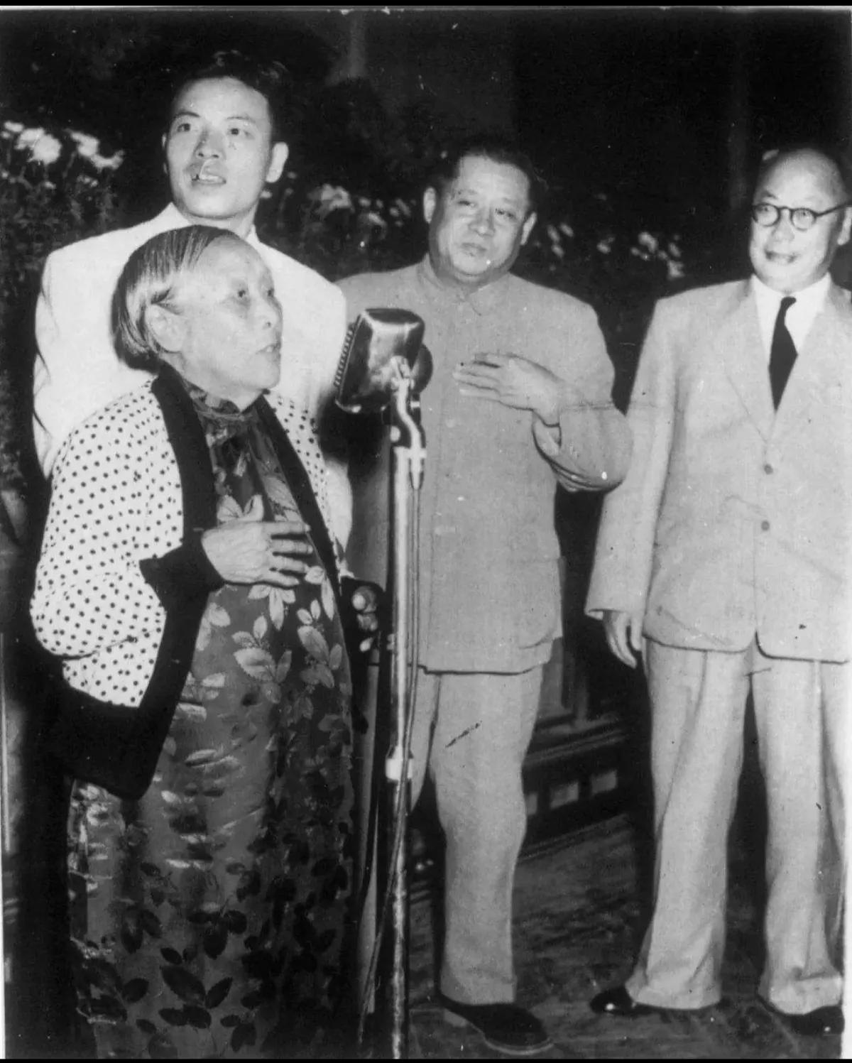 In 1956, Premier Zhou led a delegation to visit Myanmar, Liao Chengzhi ...