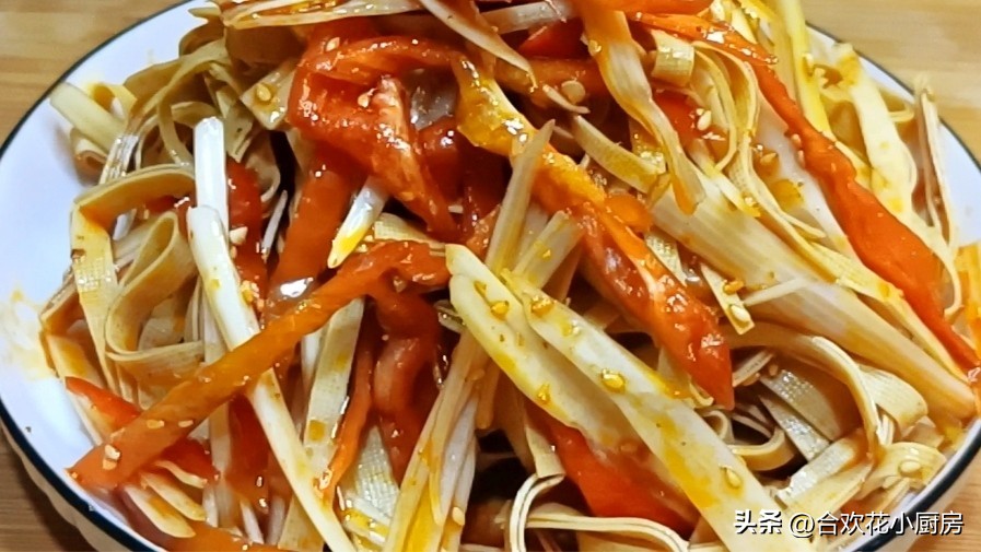 Homestyle tofu skin, lowfat and lowcalorie, tofu skin mixed with