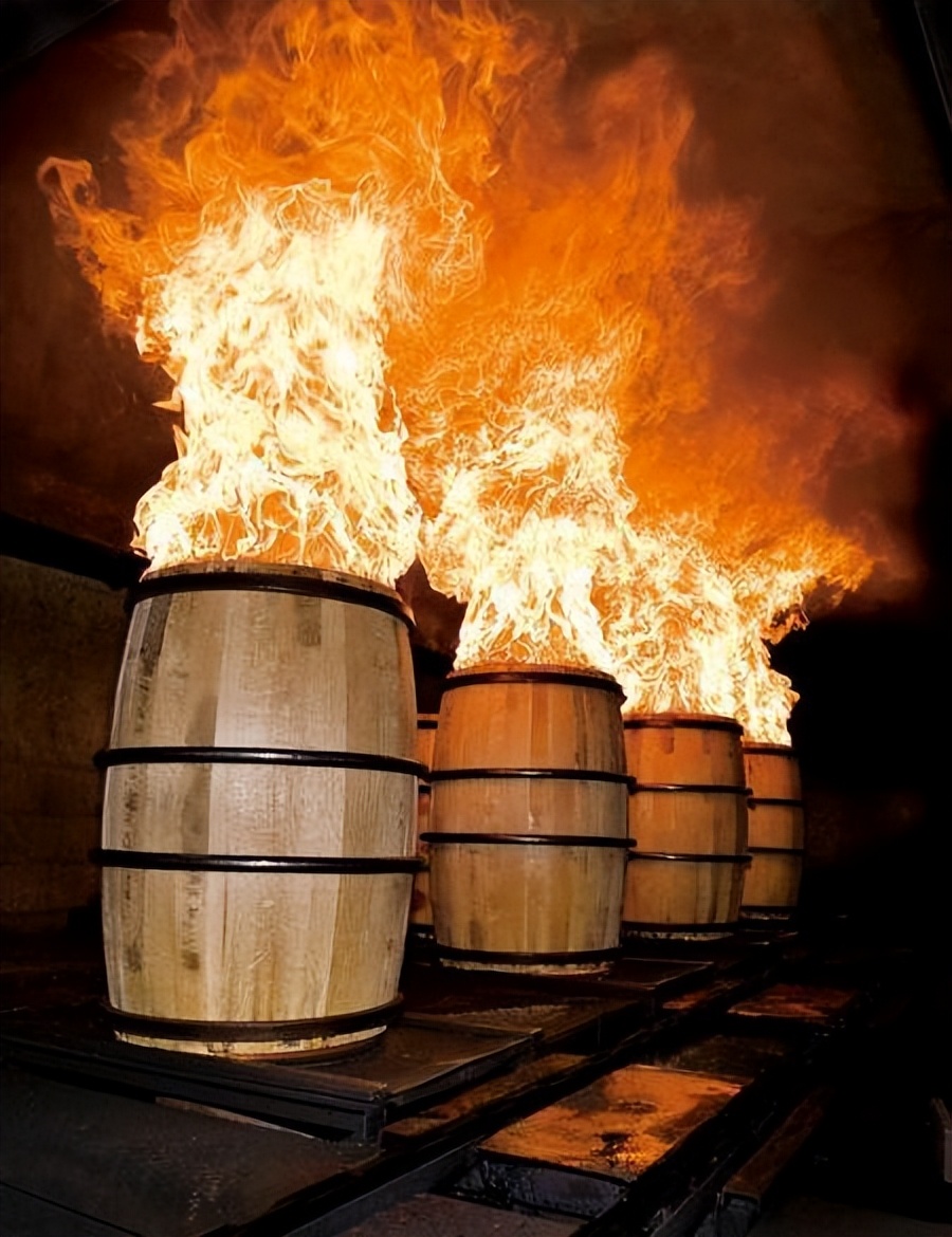 The production, history, use and maintenance of wooden wine barrels iNEWS