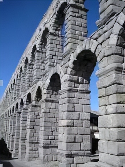 How science and engineering technology developed in ancient Rome and ...