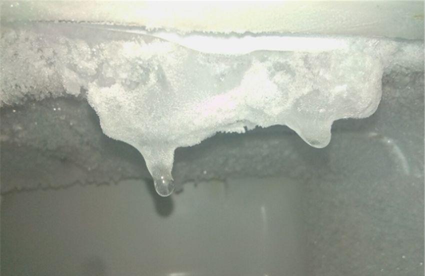 Aircooling refrigerators are so expensive, why are they more popular