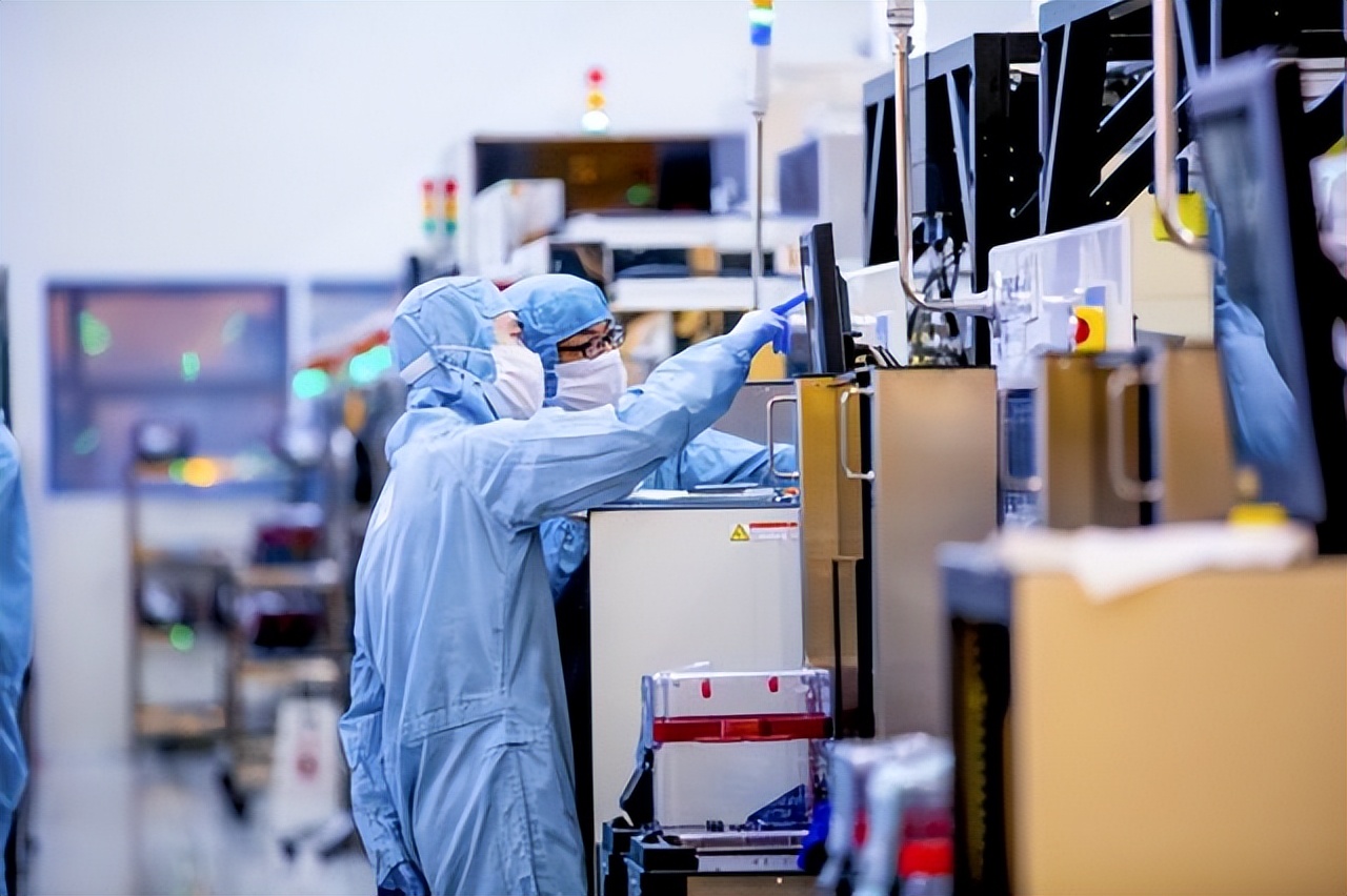 Lithography machine back to 90nm? Japan's chip ban officially came into