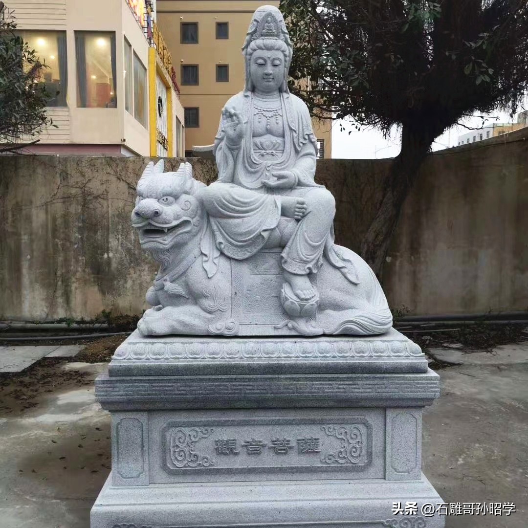 The role and significance of stone statues iMedia