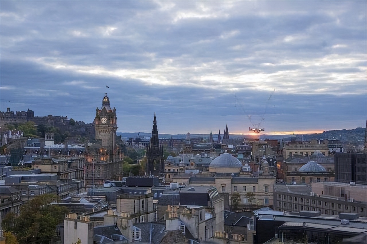 On the Grant of "City Status" in the UK and Its Significance iMedia