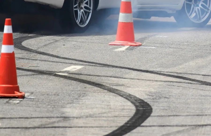 How to check the brake system? - iNEWS