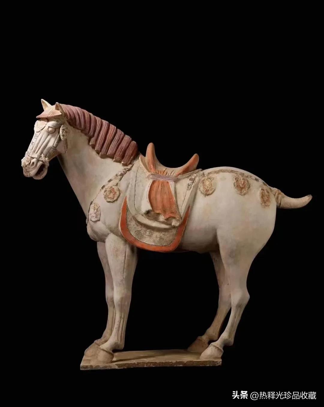 Antique circle expects but heavy topic: How should the collections in ...