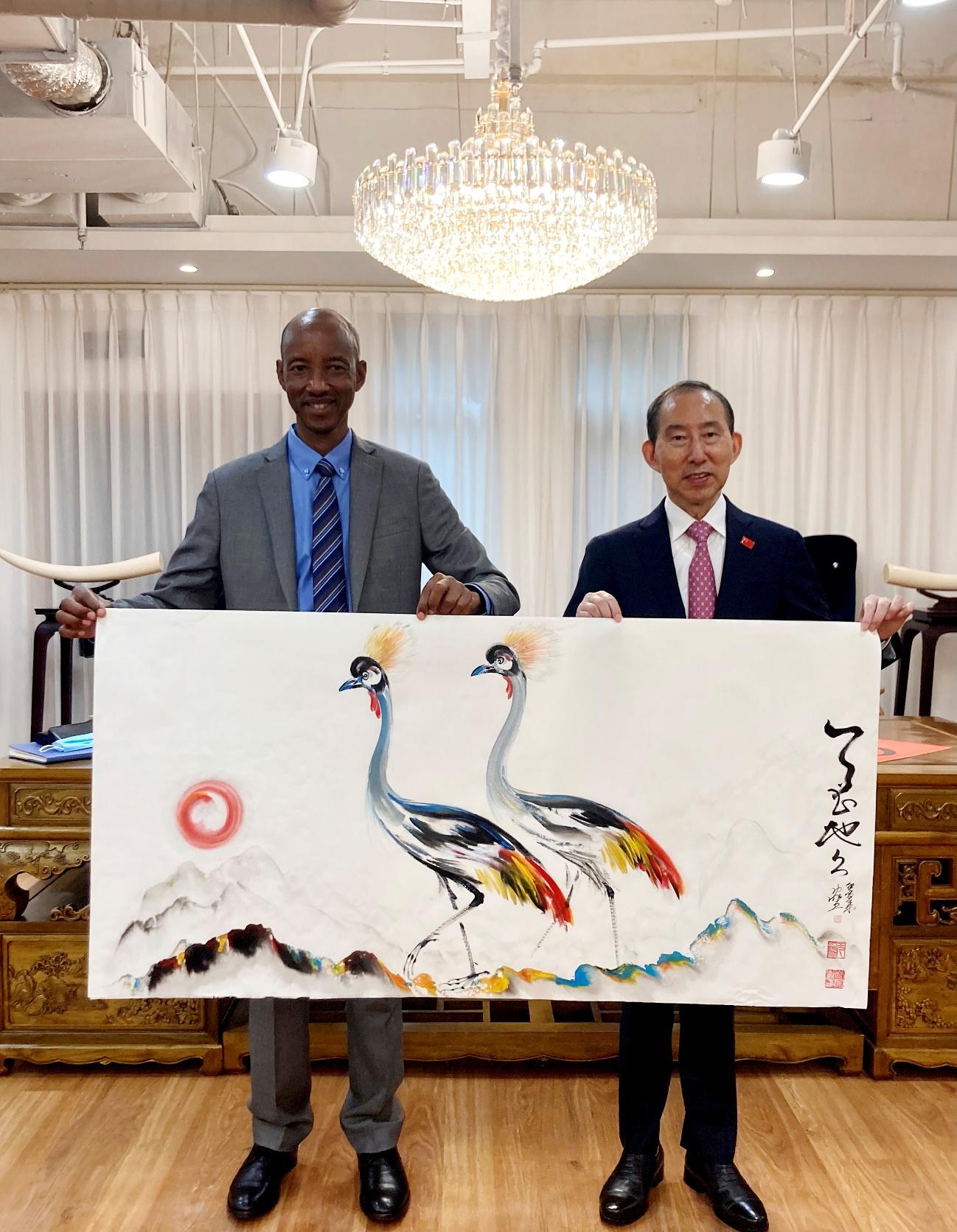 Long Yuxiang Held Cordial Talks With Fred Mukisa Deputy Ambassador Of Uganda Embassy In China 1722