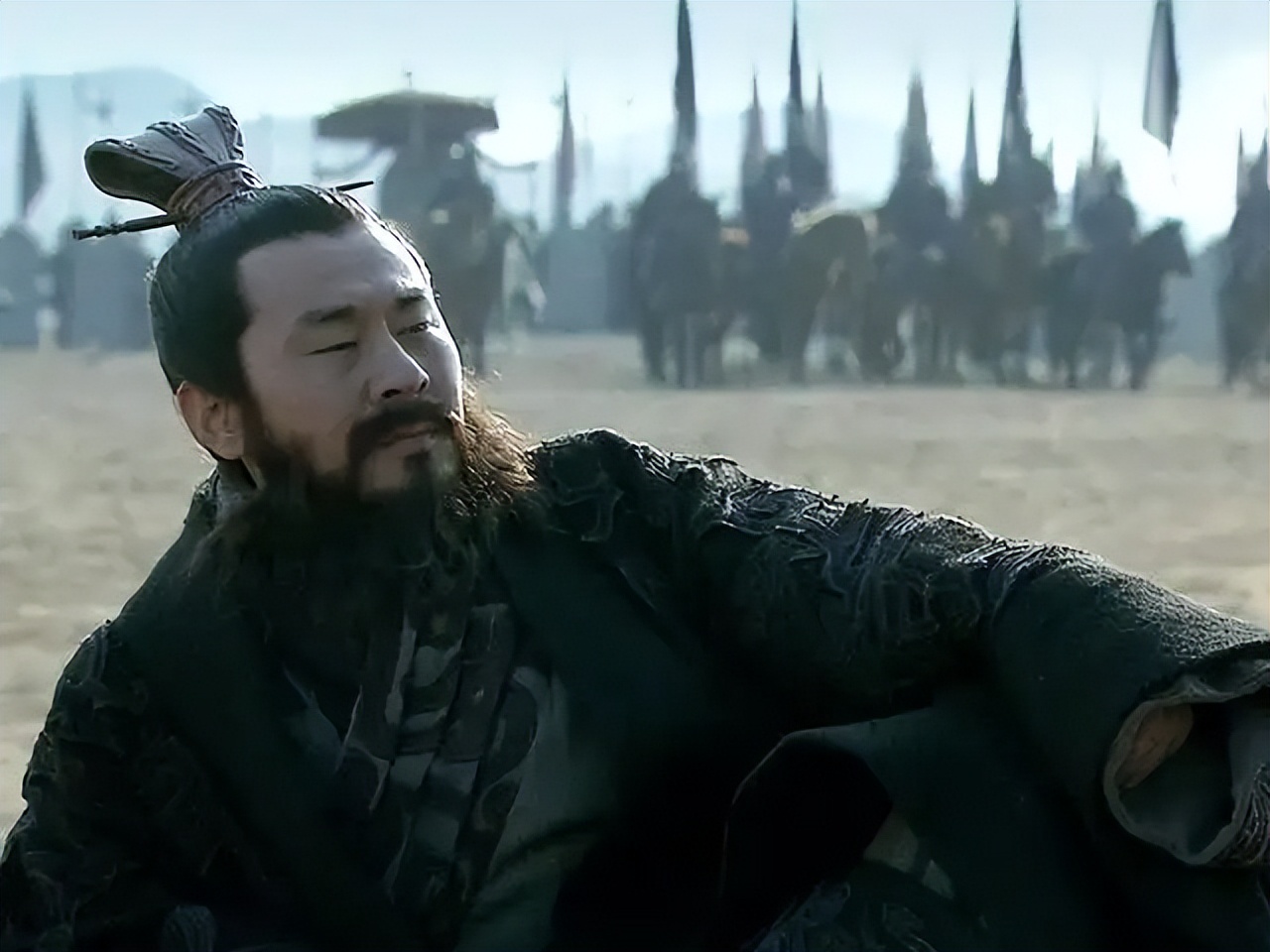 If Liu Bei wins the world, the butcher's knife will be extended to the ...