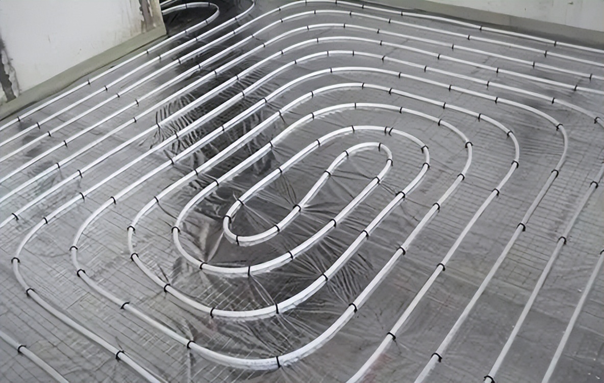 Dry underfloor heating or wet underfloor heating?What kind of floor