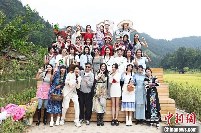 36 inspiring women to compete in rural China - iNEWS