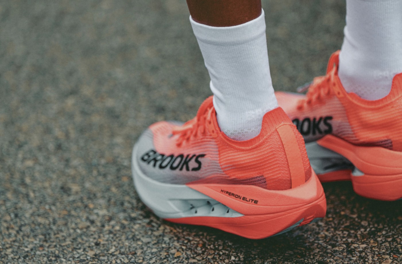 Performance Evolves Again! Brooks' Racing Flagship Arrives! - iNEWS